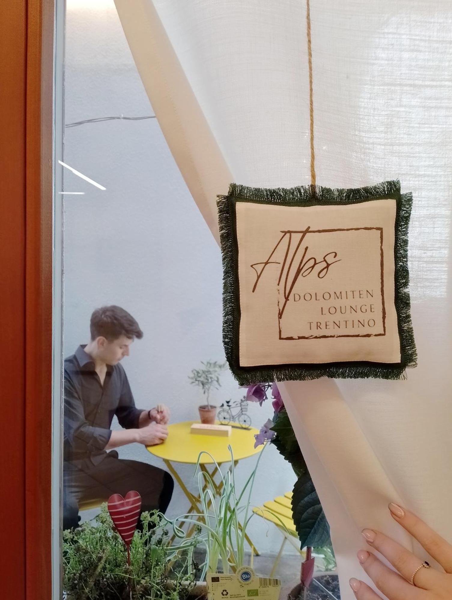 Dolomiten Lounge - Moderno Con Parcheggio Privato Pergine Valsugana Buitenkant foto