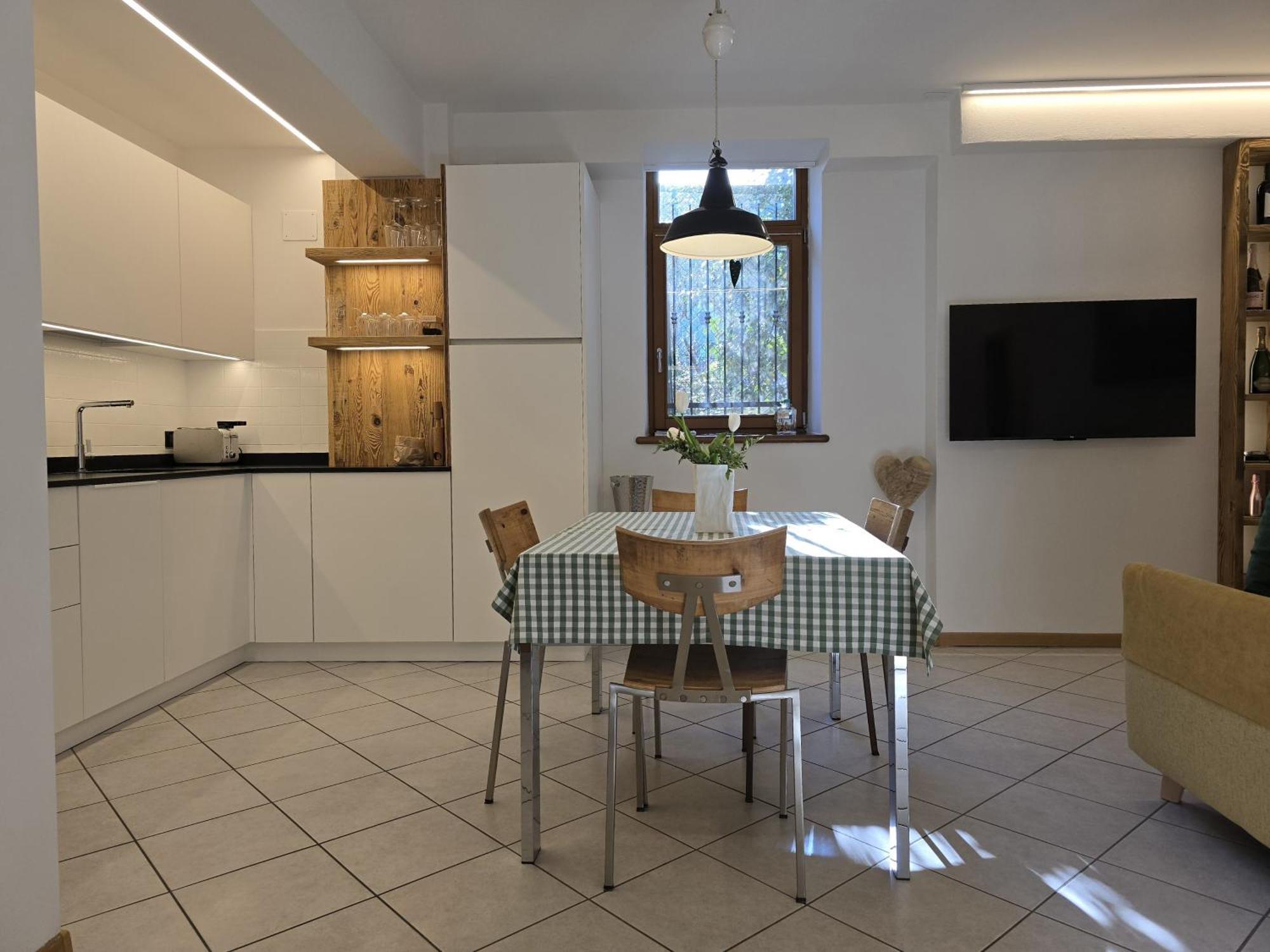 Dolomiten Lounge - Moderno Con Parcheggio Privato Pergine Valsugana Buitenkant foto